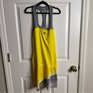 Adidas adizero size M Retro tennis dress. Yellow and gray - retro